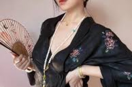 小八卦：内娱新动态明星们的趣事与背后故事