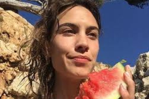 高调公开恋爱网红韩汶栩翻车多名女生联手控诉情感欺骗