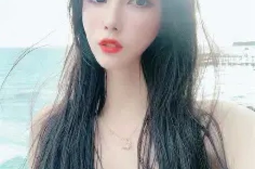 吴佳妮16岁儿子似韩国明星金发高个超帅母子简直像姐弟！